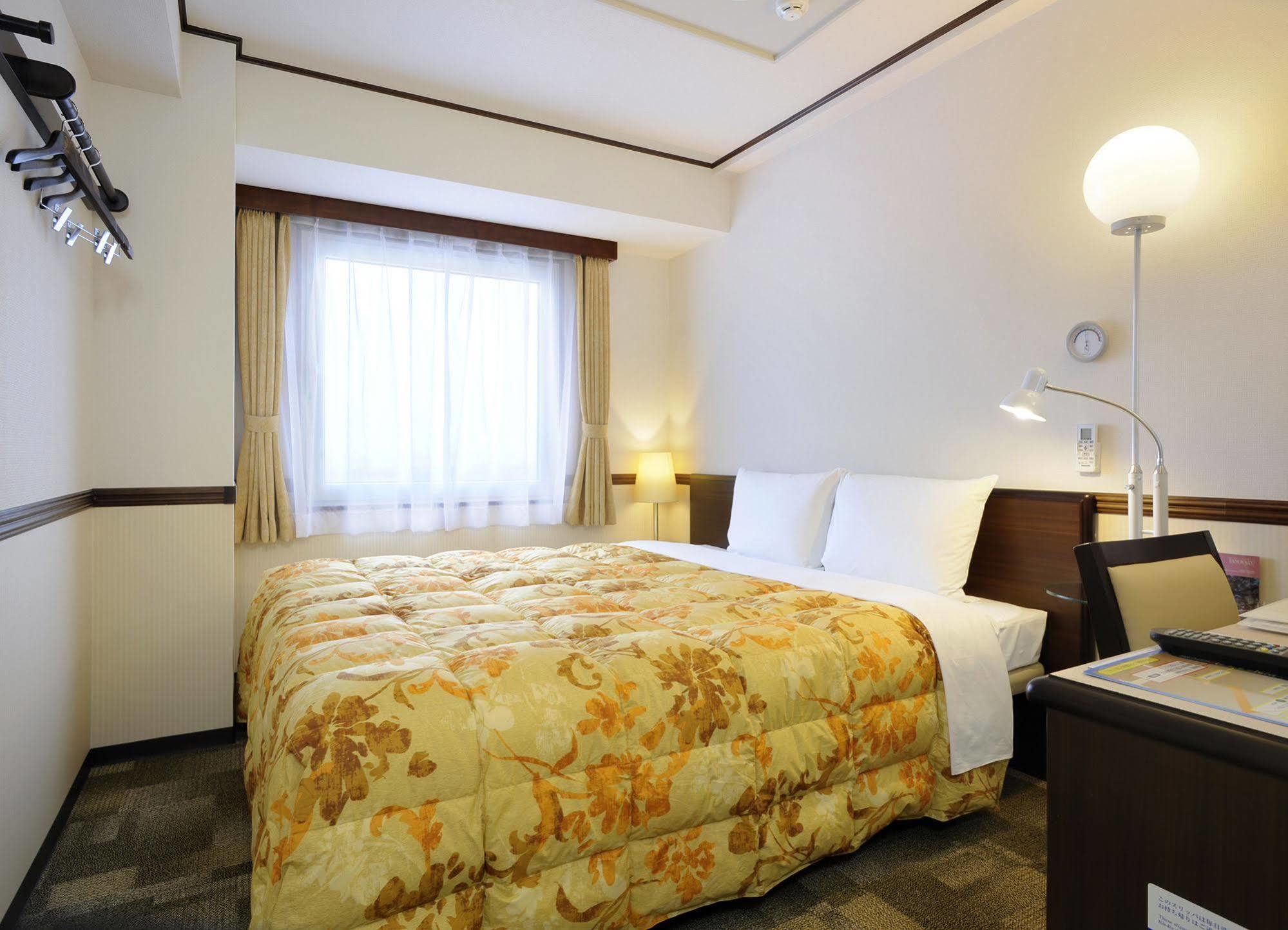 Toyoko Inn Shimonoseki Kaikyo Yume Tower 外观 照片